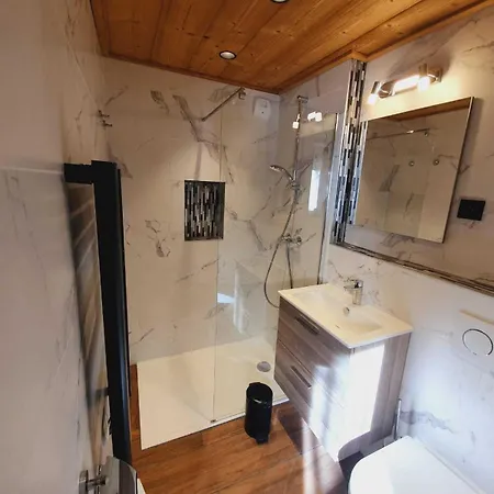 Delphinette - Privatif Chalet *